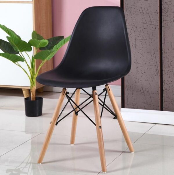 Eames Dining Chair